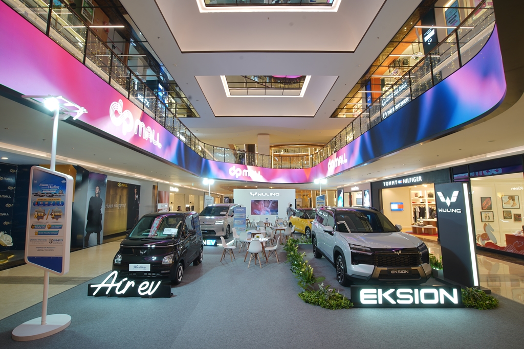 Wuling Eksion Jadi Daya Tarik Pameran Mobil Listrik di Semarang, Cocok untuk Mudik Lebaran