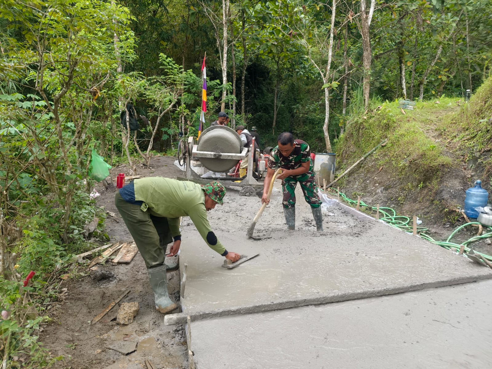 TMMD ke-127 Kebumen Dibuka, Wamendes Tekankan Sinergi Bangun Desa