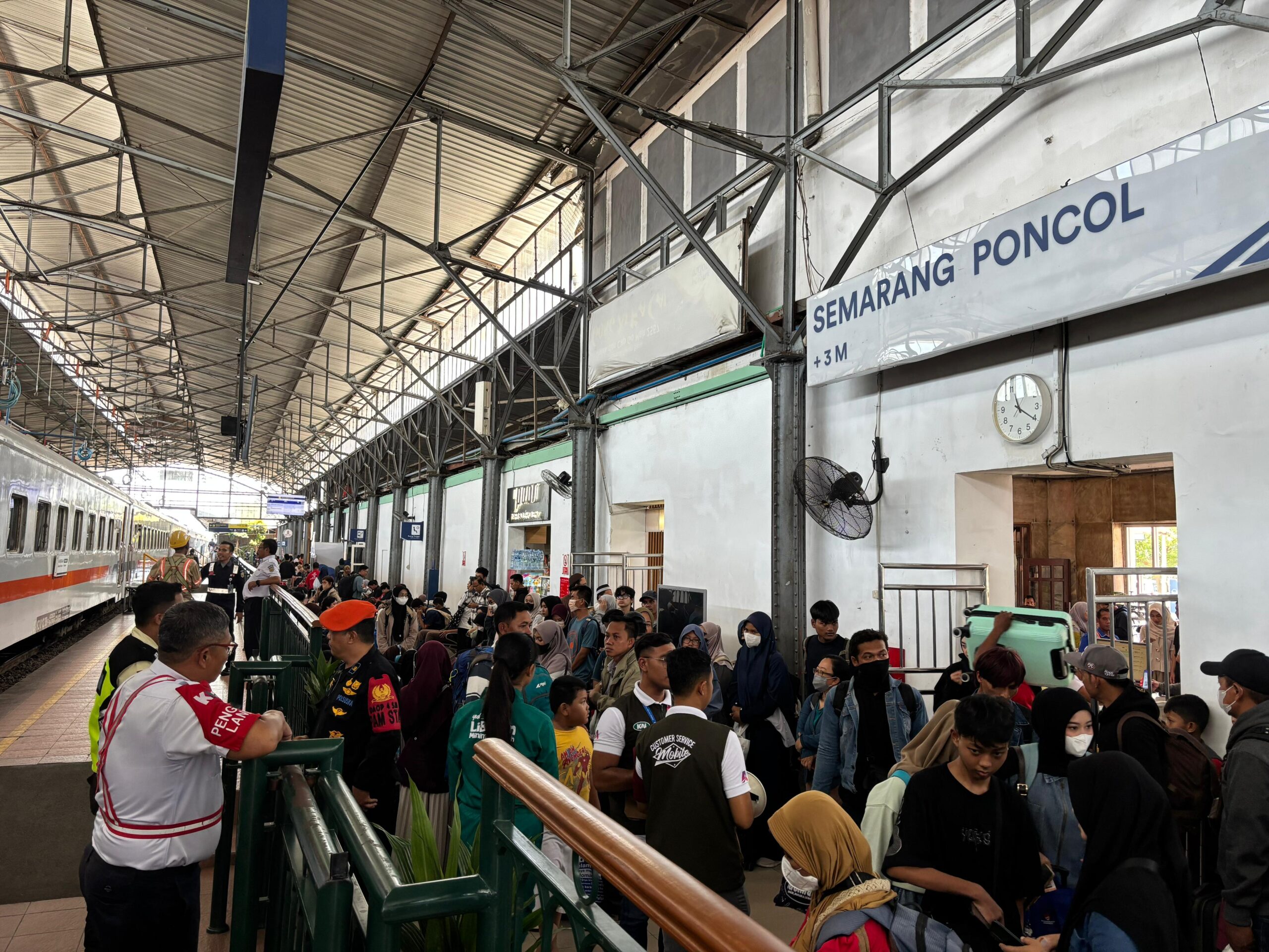 Semarang Poncol Jadi Stasiun dengan Kasus Salah Naik Kereta Tertinggi